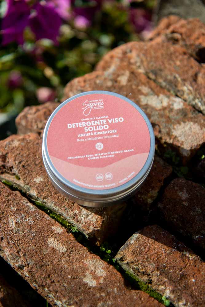 Detergente Viso Solido Antietà Riparatore