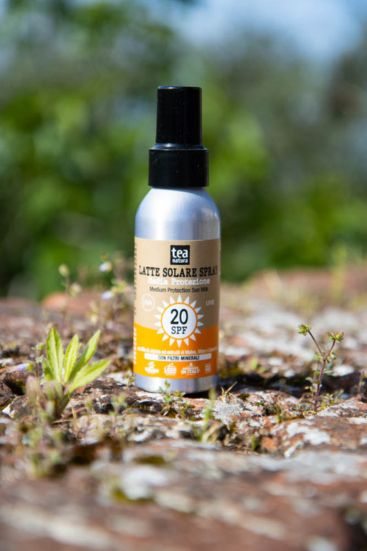 Latte Solare Spray SPF 20